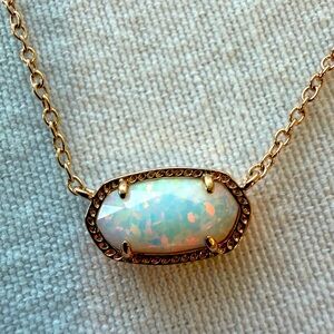 Kendra Scott Elisa Rose Gold Pendant Necklace Iridescent Drusy